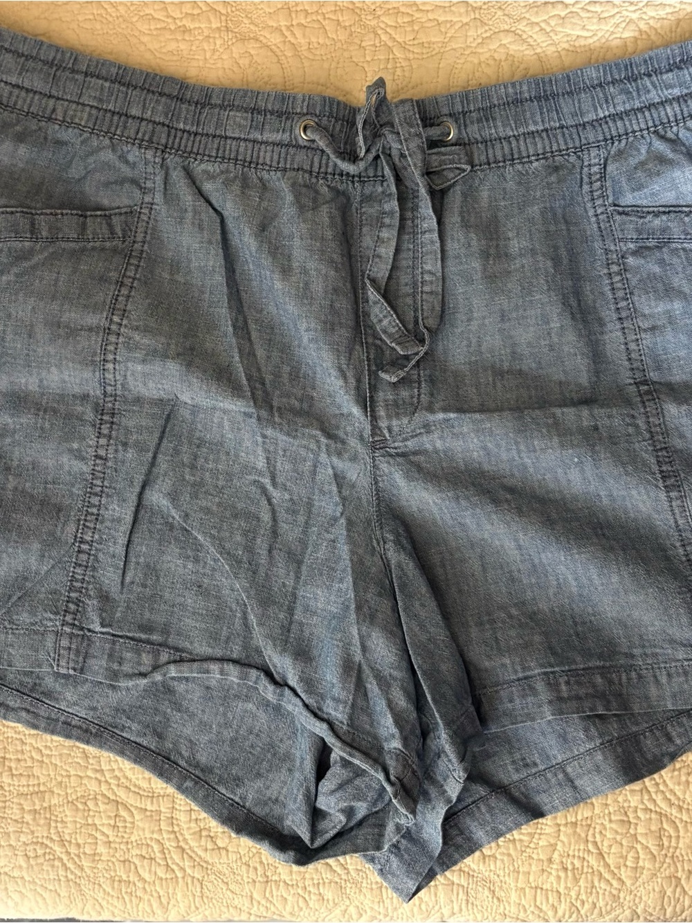 GAP Men's Chambray Drawstring Shorts - Blue Gray